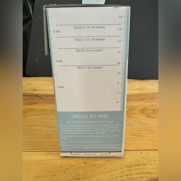 NIB Robeez Baby Fox Leather Embroidered Plush Faux Fur Fall Winter Slip on Shoes - Picture 3 of 7